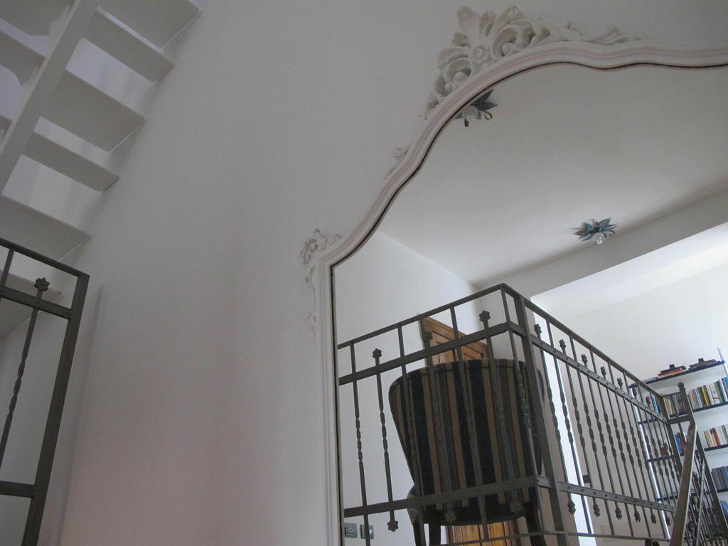 Villa Emilia Castronno Extérieur photo