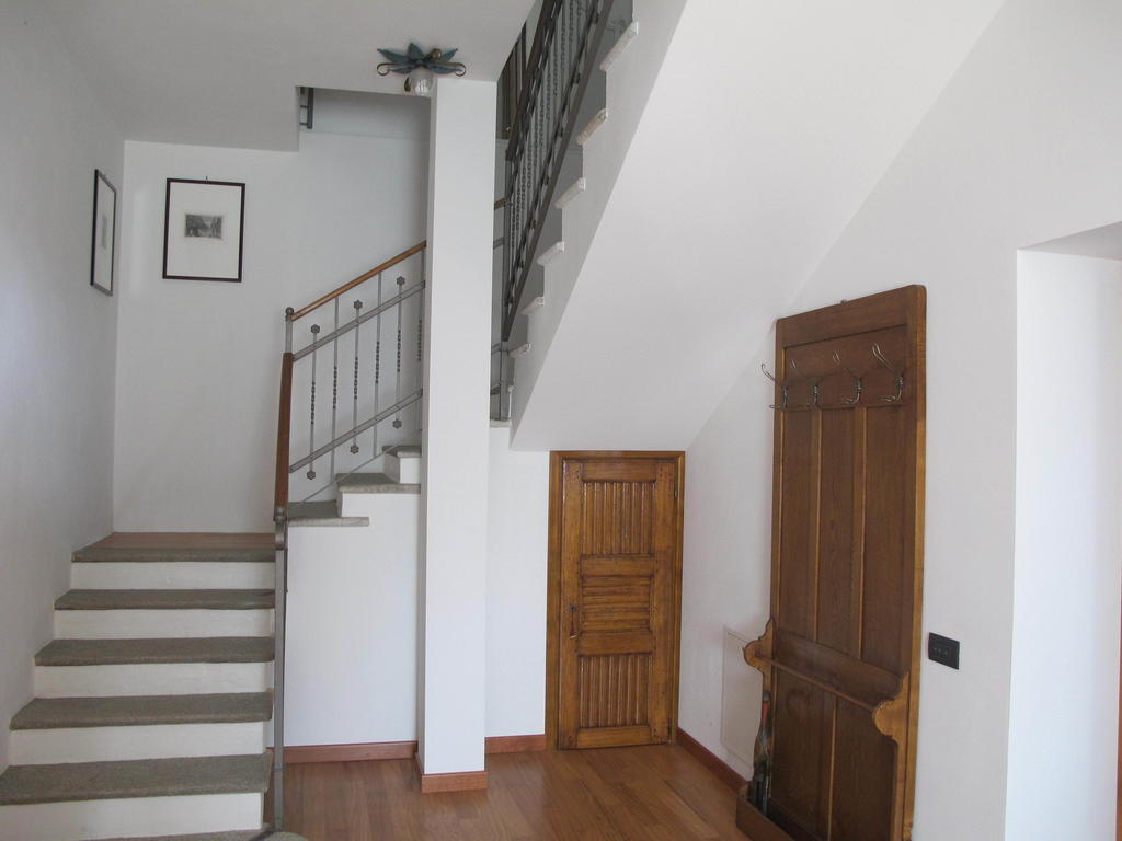 Villa Emilia Castronno Extérieur photo